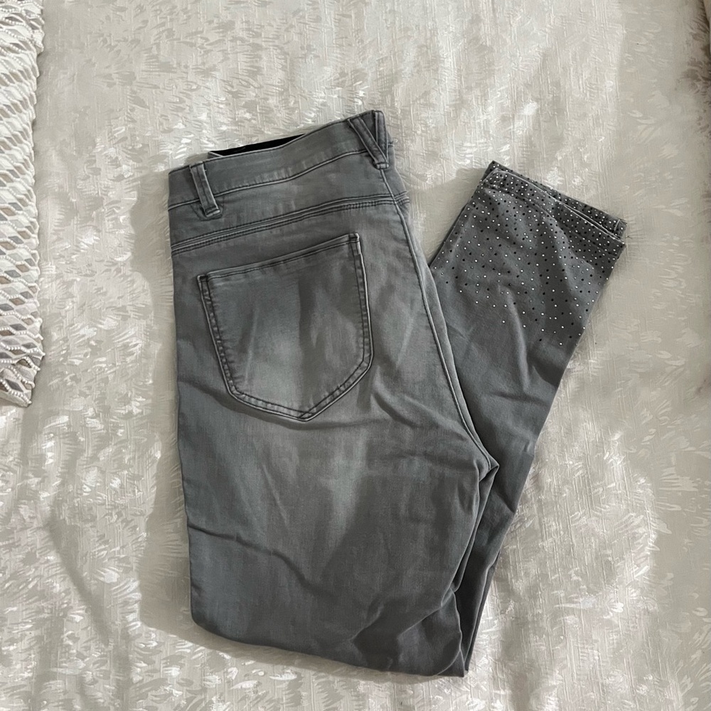 EUC Wit and Wisdom Grey Jeans Sz 12